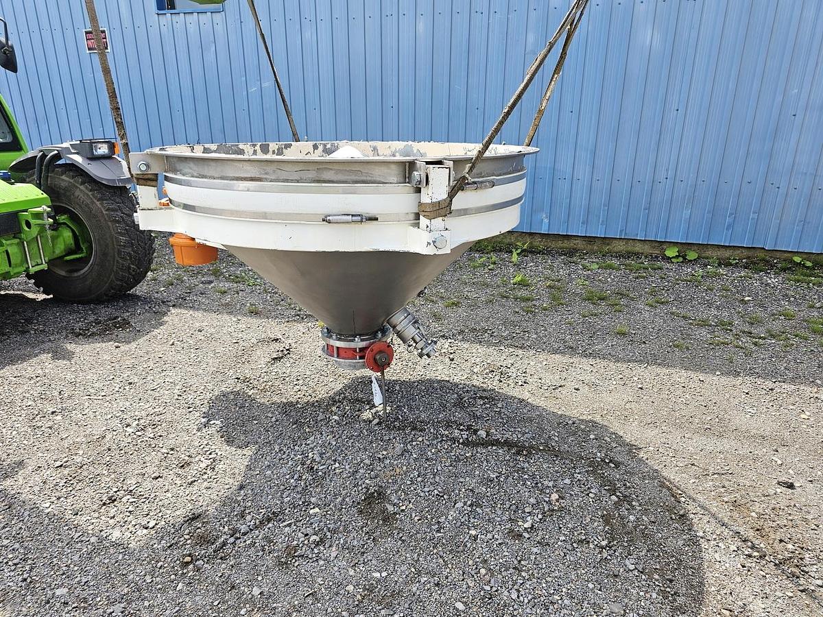 Used Used 150 Gallon Vibrating Hopper, 20 Cu.ft., Stainless Steel