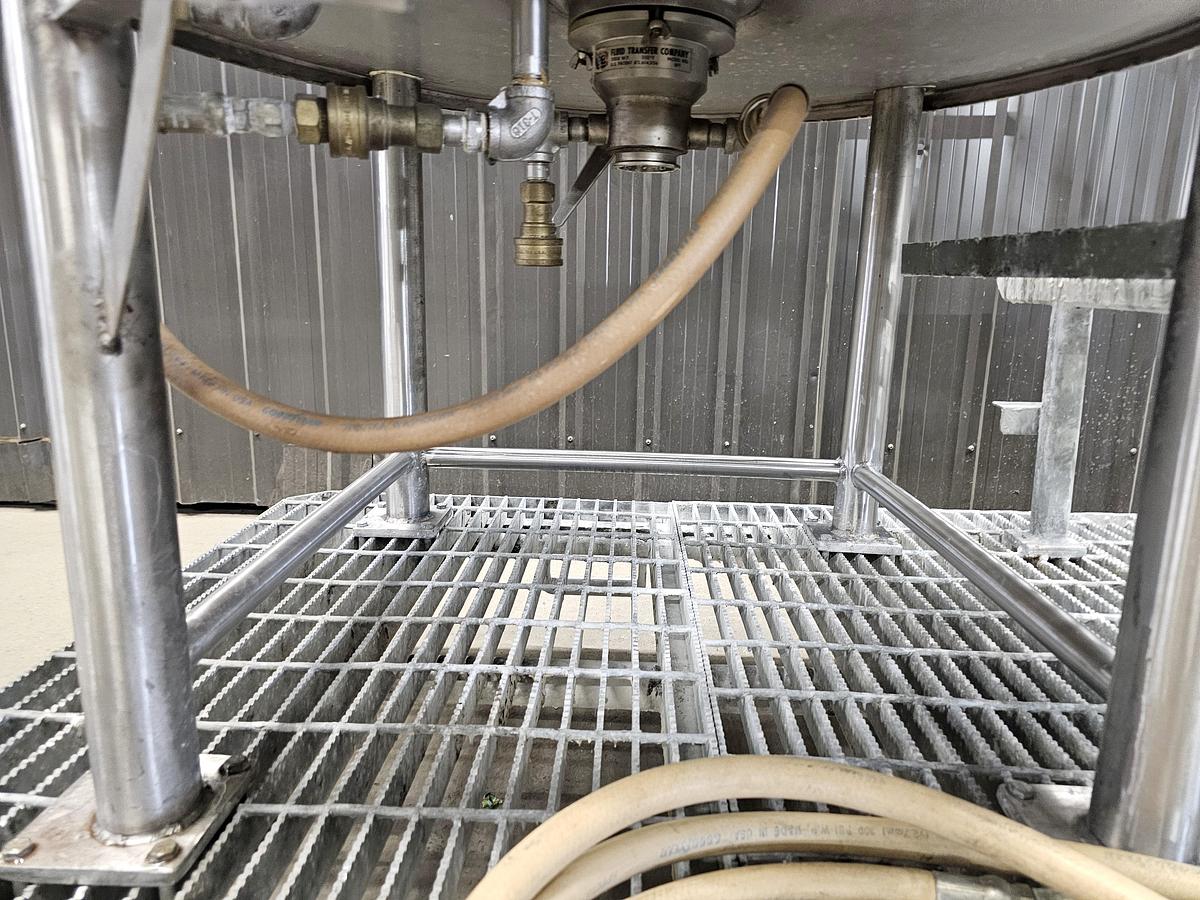 Used Amplio Auction - Lot 54 Stainless steel mixing tank