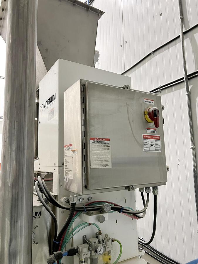 Used Used Magnum Systems APO Open Mouth 20 KG Bagger