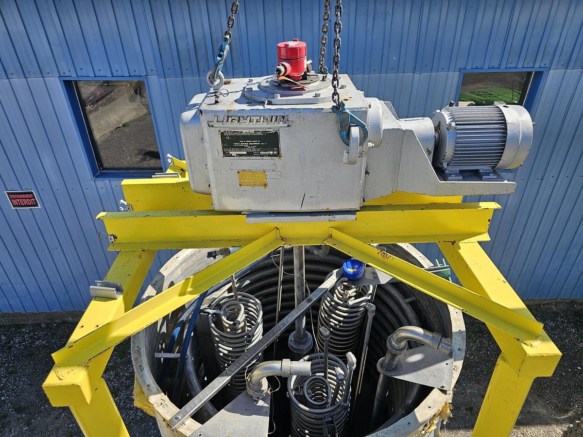 Used Used 800 Gallon Jacketed Tank, Stainless Steel, With Scrape Agitation