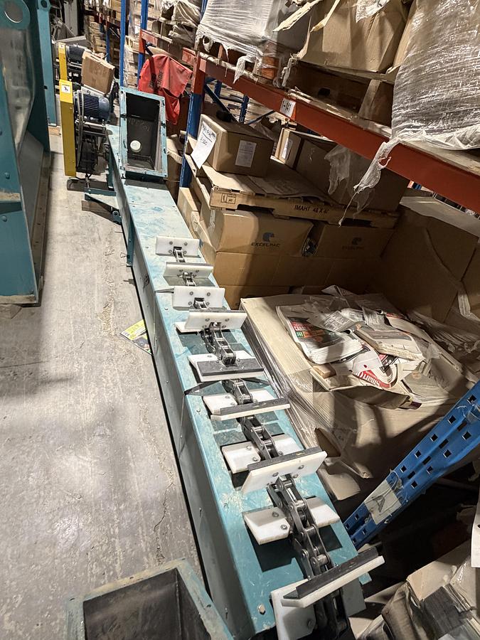 Used Used AFS Ribbon/Paddle Blender, 100 Cubic Feet, With Infeed & Outfeed Drag Conveyors