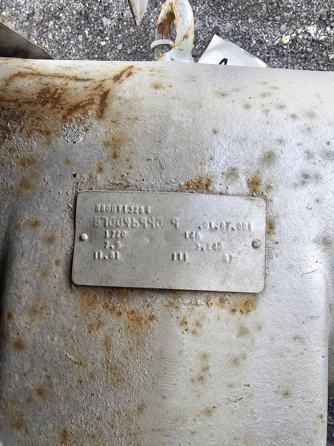 Used Used Screw Conveyor, 18'' Diameter x 204'' Long, Stainless Steel