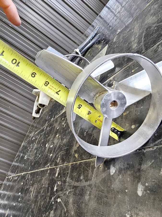 Used Used Lightnin Clamp-on Mixer, 0.75 HP