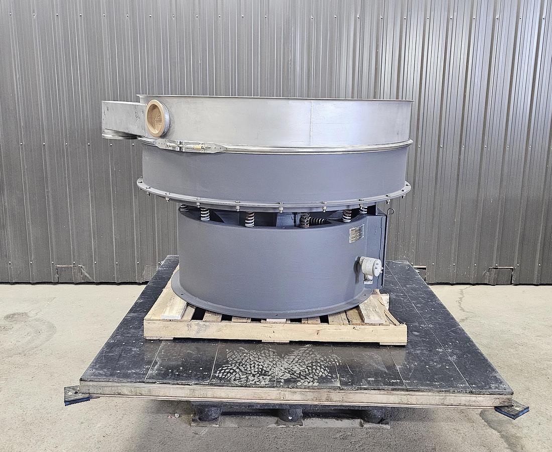 Used Used Midwestern 60'' Screen