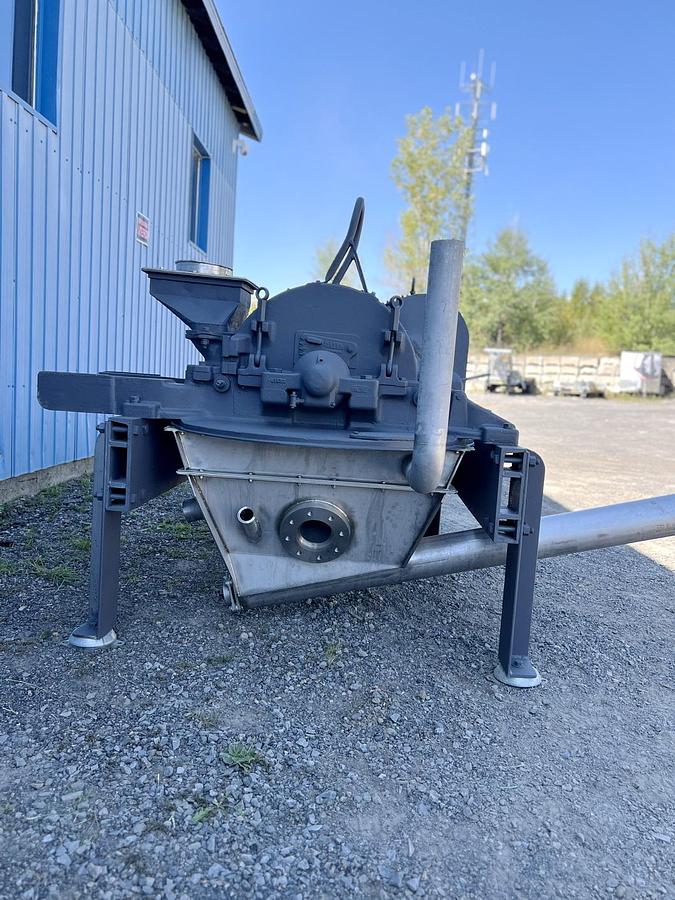 Used Used Mikro Pulverizer Hammermill, Swinging Hammers, 60 HP , With Screw Conveyor