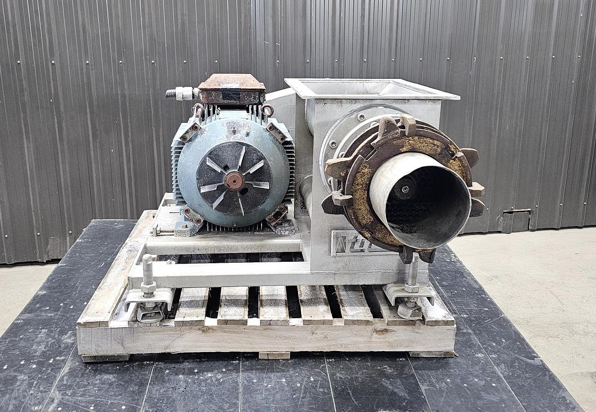 Used Seacrest Homogenizer