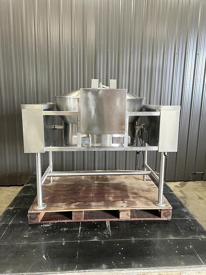 Used Used Hobart 35 Gallon Tilting Kettle, Stainless Steel, Gas Fired
