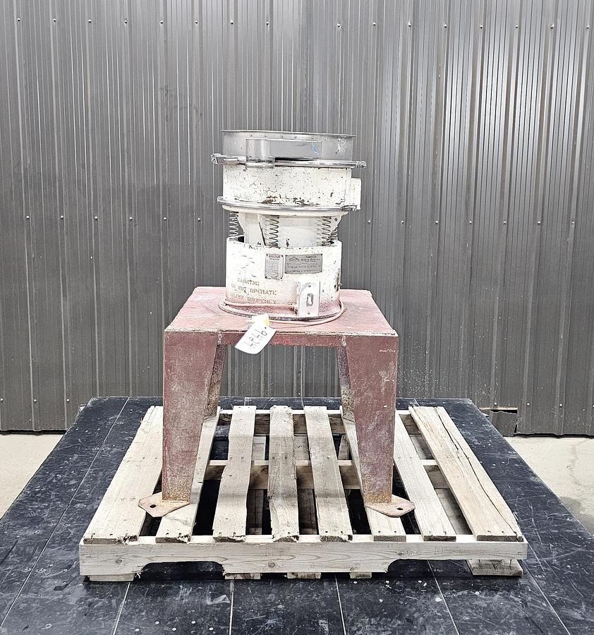 Used Used Sweco 36'' Screen 18''