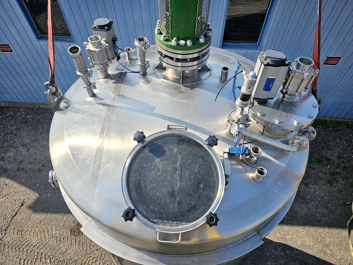 Used West Auction California - Lot A-1002 2500 gallon jacketed mix tank