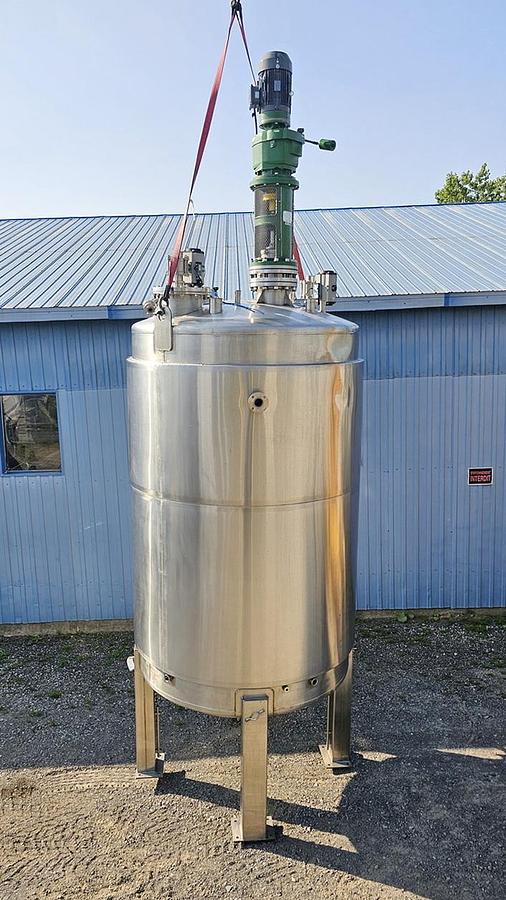 Used West Auction California - Lot A-1002 2500 gallon jacketed mix tank