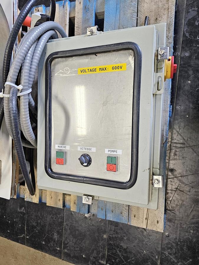 Used Used Waukesha Rotary Lobe Pump, Model 18, 1.5 HP