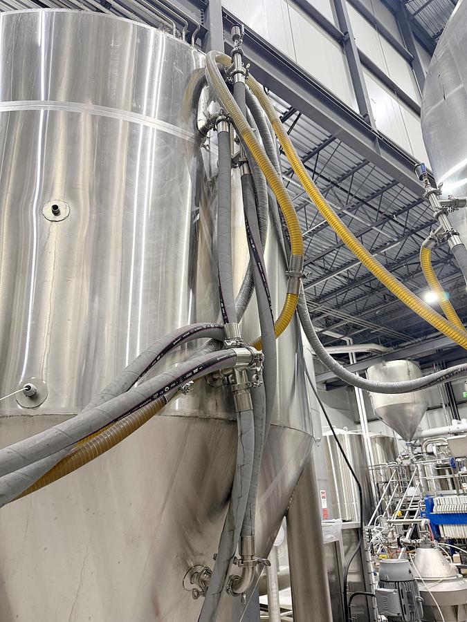 Used Used 2500 Gallon Jacketed Tank, 304 Stainless Steel
