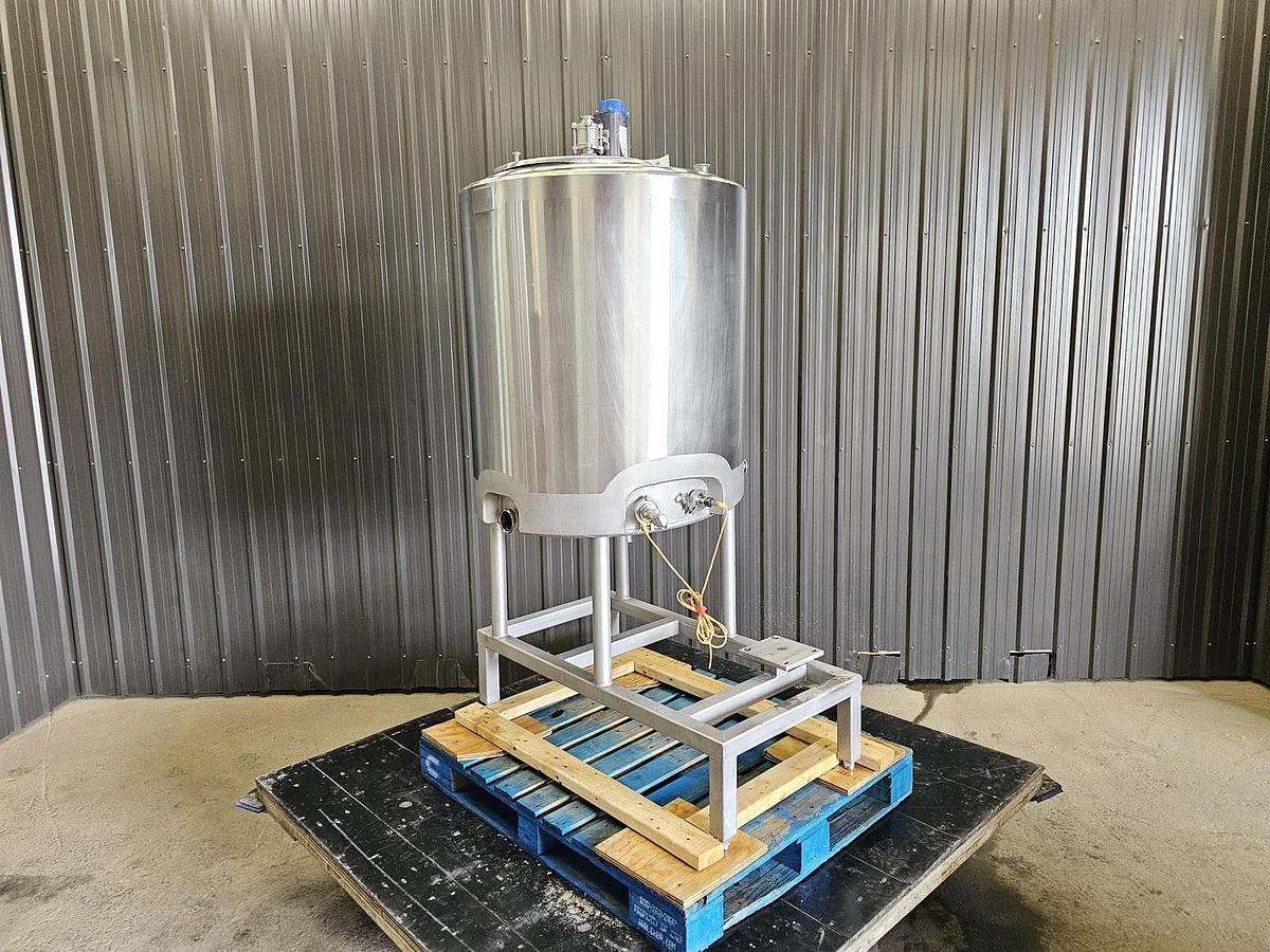 Used Used 125 Gallon Tank, Stainless Steel