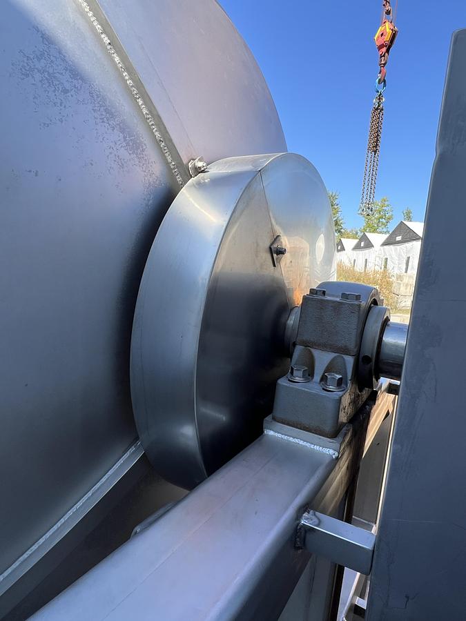 Used TCL Auction - Maple Leaf Foods - Ontario - Lot 8 - Tumbler