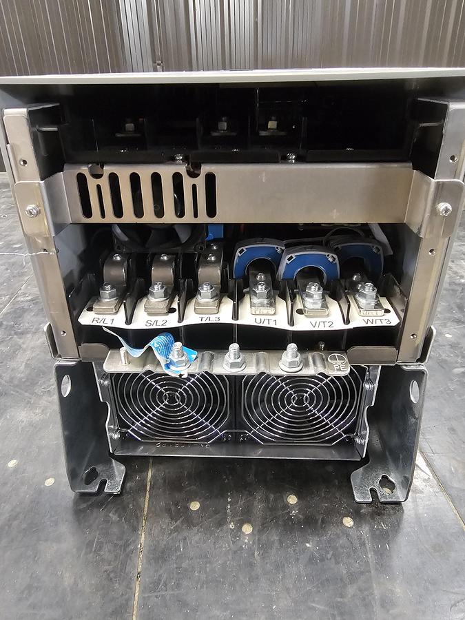 Used Used Allen-Bradley Variable Frequency Drive, Model 20F1ANE099 AA0NNNNN, 100 HP, 600V