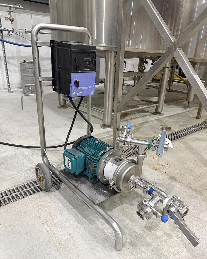 Used Used Inoxpa Centrifugal Pump, 2" X 1.5", 5 HP, with VFD