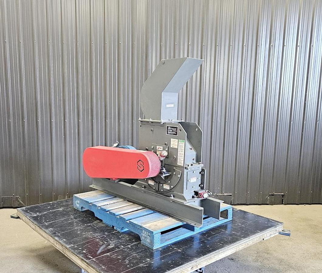 Used Used Schutte Hammer Mill, Swinging Hammers, 10 HP