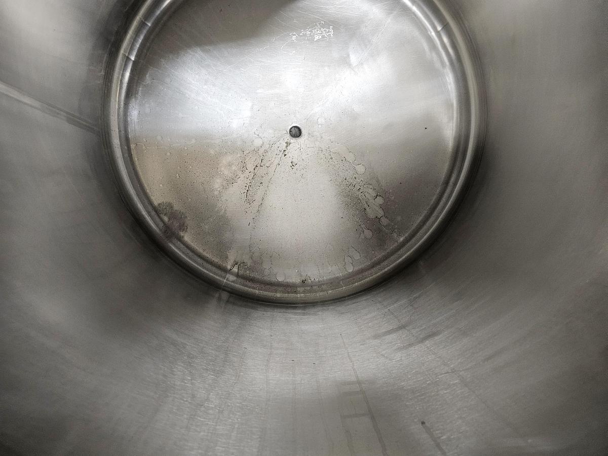 Used Used 335 Gallon Vessel