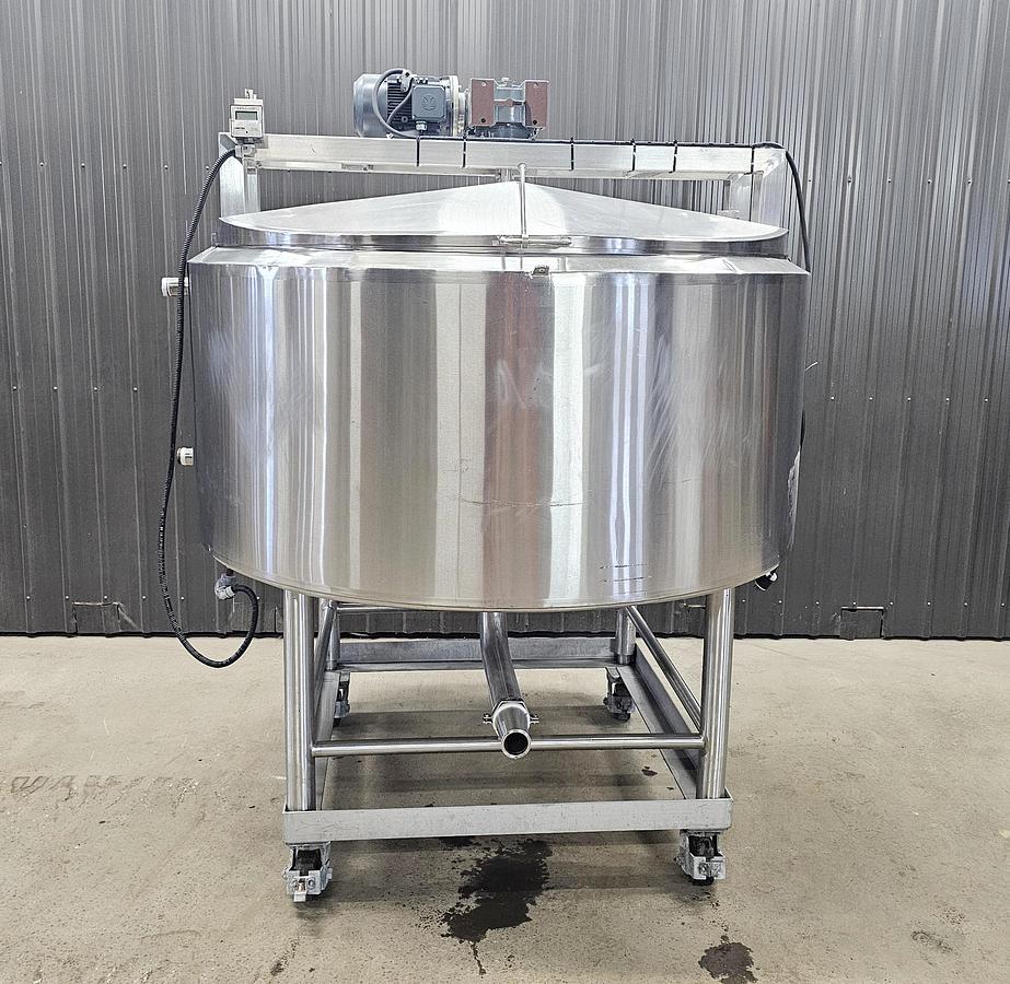 Used Metcalfe Auctions Mississauga - Lot 65 Stainless steel jacketed mix tank