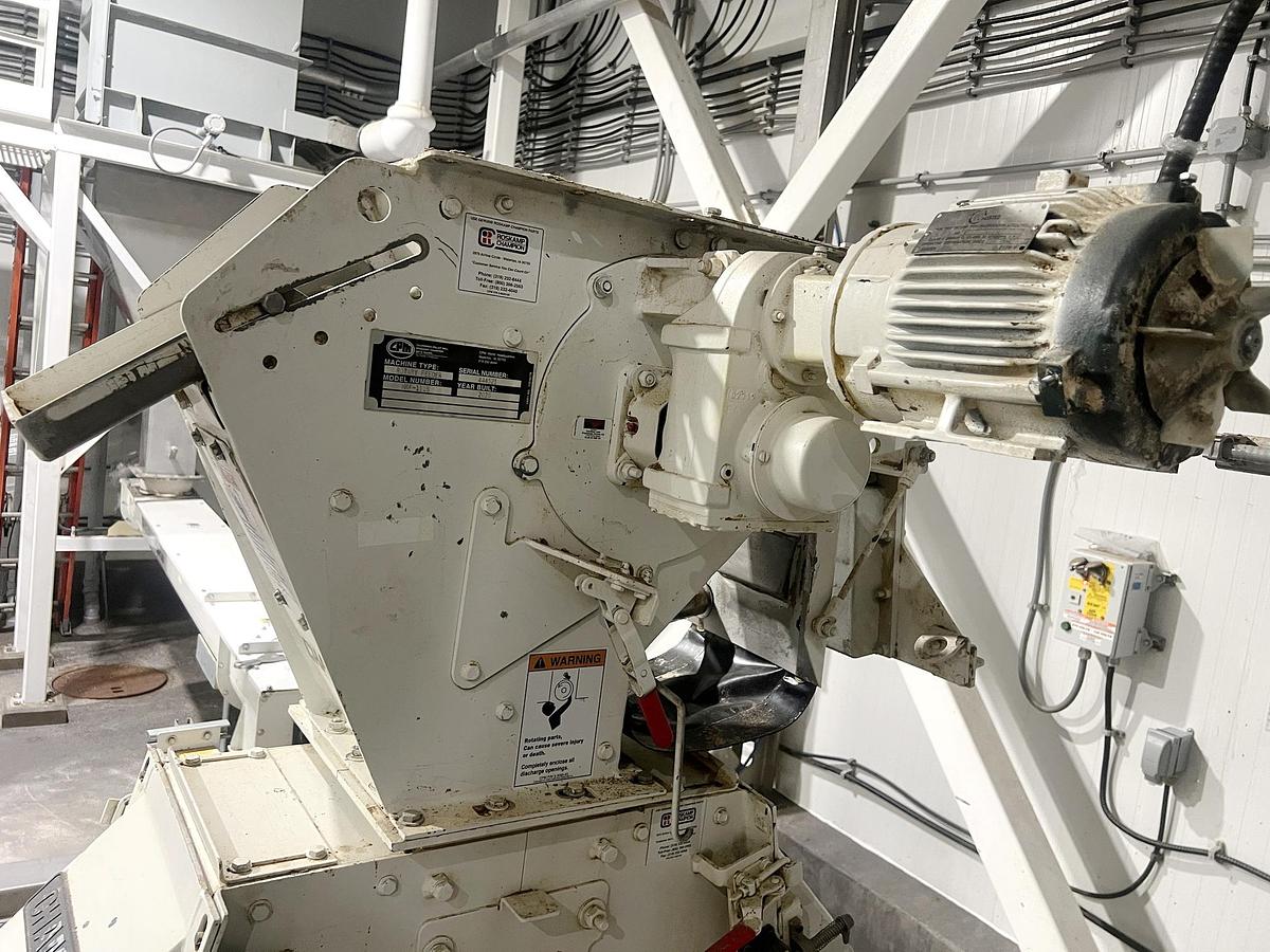 Used Used CPM Roskamp Champion 40 HP Hammermill, With Rotary Feeder