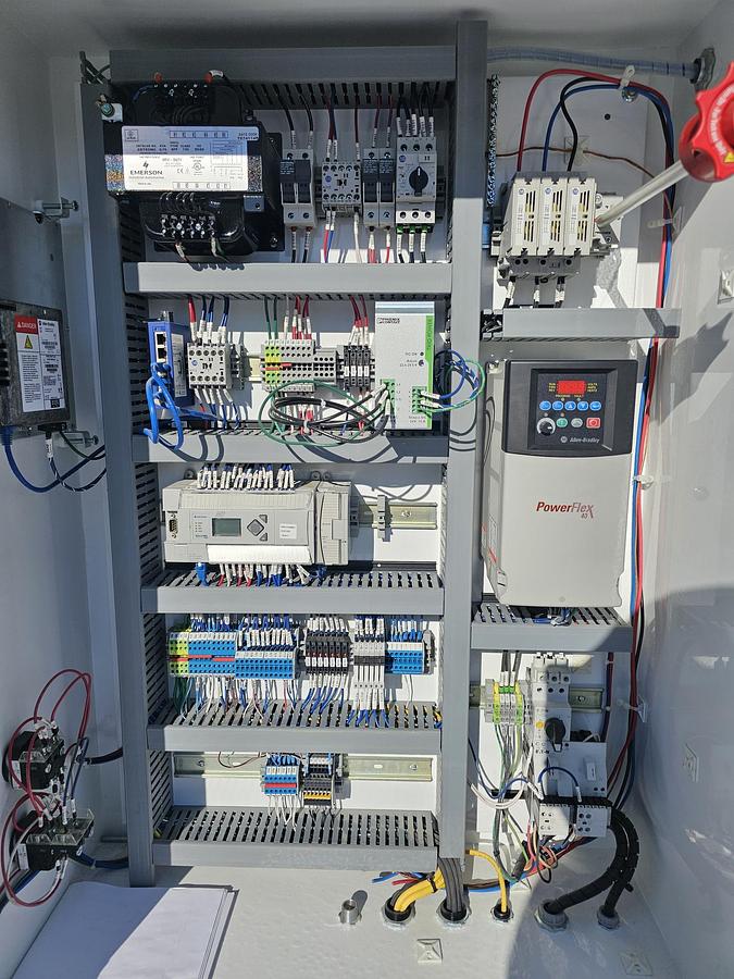 Used GD Auctions & Appraisals Alberta - Lot 275 - Bulk Bag Conditioner