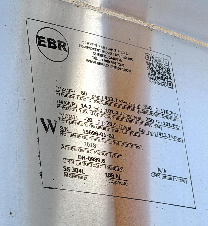 Used Used 4966 Gallon Jacketed Tank, 304L Stainless Steel