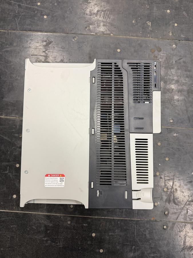 Used Used Allen-Bradley Variable Frequency Drive, 150 HP, 600V