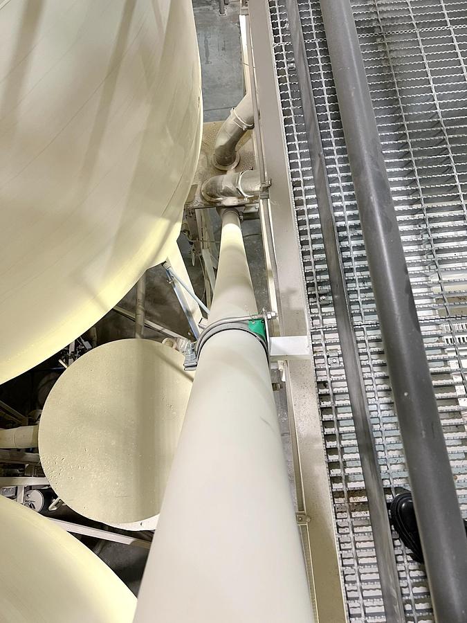 Used Used Flexicon Screw Conveyor & Stainless Steel Hopper