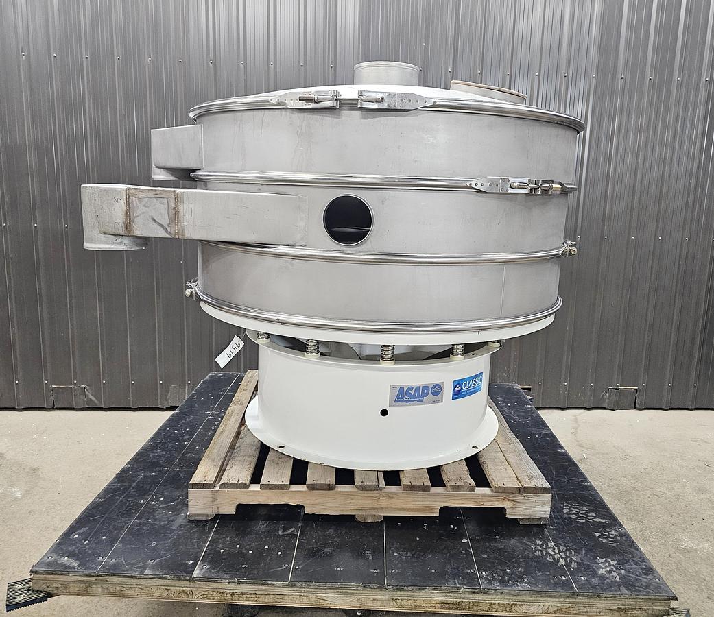 Used TCL Saint-Pie, Quebec - lot 38 - sweco screen