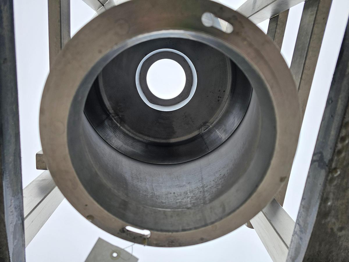 Used Aaron Elgin IL Auction - Lot 48 SS tote 2 of 4