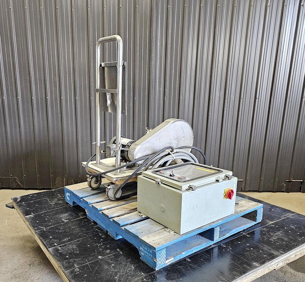 Used Used Waukesha Rotary Lobe Pump, Model 18, 1.5 HP