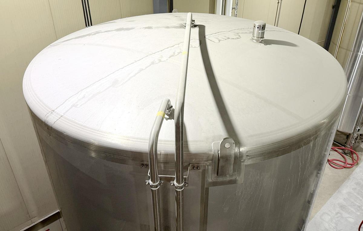 Used Used 13,208 Gallon Tank, 304 Stainless Steel