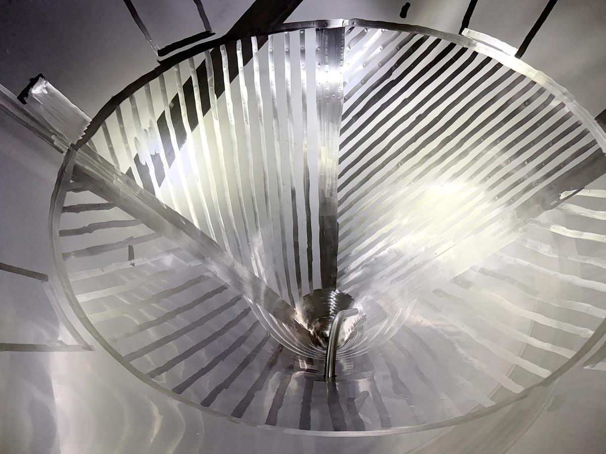 Used Used 2500 Gallon Jacketed Tank, 304 Stainless Steel