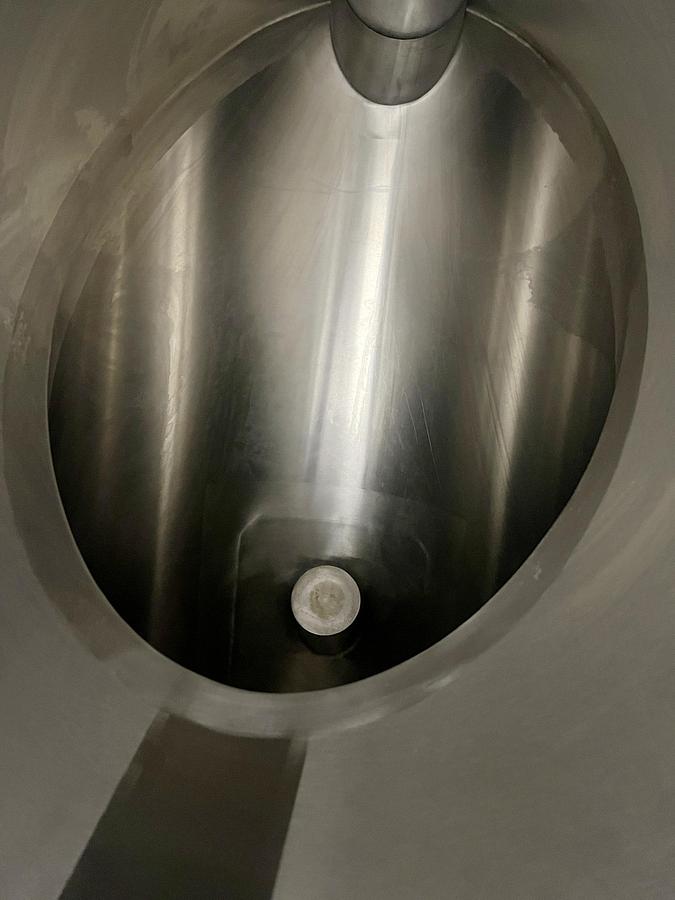 Used Used A&M Process Twin Shell Blender, 5 Cubic Feet