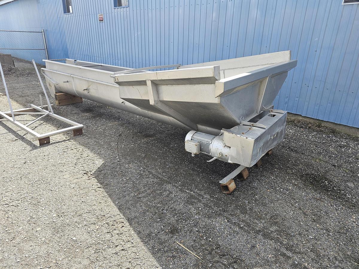 Used Used Screw Conveyor, 18'' Diameter x 204'' Long, Stainless Steel