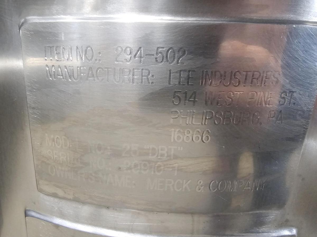 Used ANTO SEE NOTES -  Heritage Global Auctions (Hagerstown MD) Lot 616 - Tank