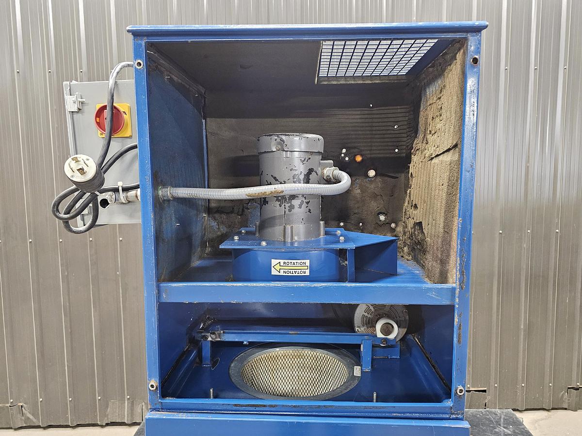 Used Aaron Elgin IL Auction - Lot 31 Donaldson Dust Collector 2 of 2