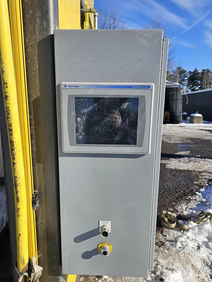 Used GD Auctions & Appraisals Alberta - Lot 275 - Bulk Bag Conditioner