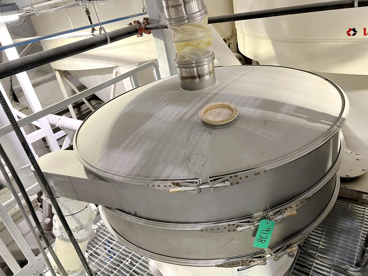 Used Used Sweco Vibrating Screen, 60''