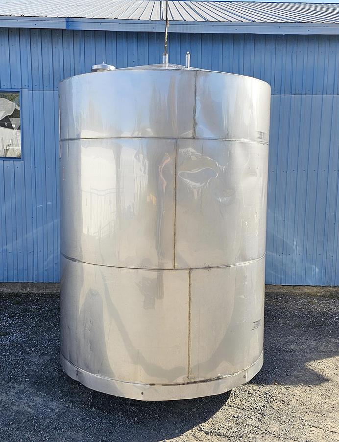 Used Used 3400 Gallon Stainless Steel Tank