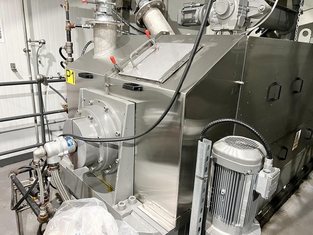 Used Used Rosedowns Desmet 600 Series Sterling Screw Press