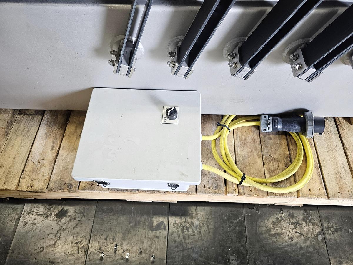 Used TCL Auction - Maple Leaf Foods - Ontario - Lot 61 - conveyor