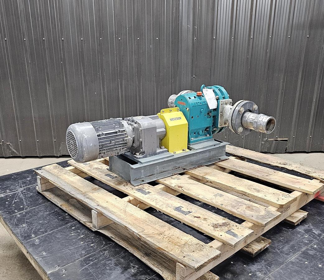 Used TCL Saint-Pie, Quebec - lot 35 - netzsche lobe pump