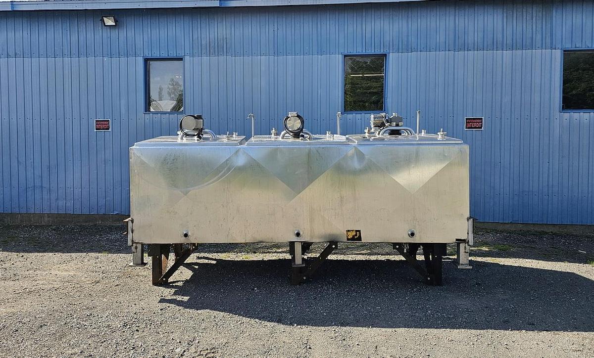 Used Used 2000 Gallon Jacketed Tank, 3 Compartments With Mixers, Flavor Tank