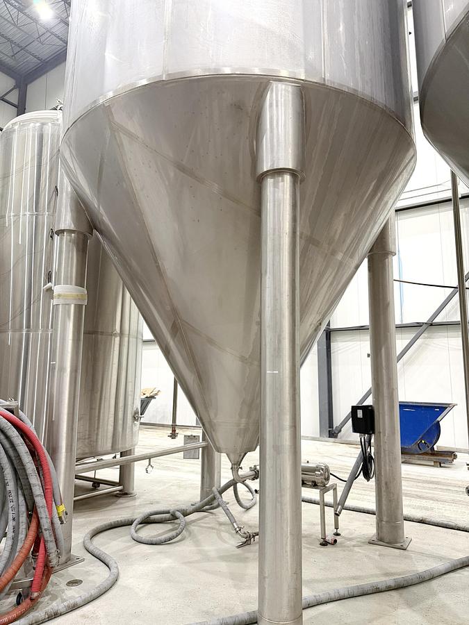 Used Used 18,492 Gallon Jacketed Tank (Reactor), 304 Stainless Steel