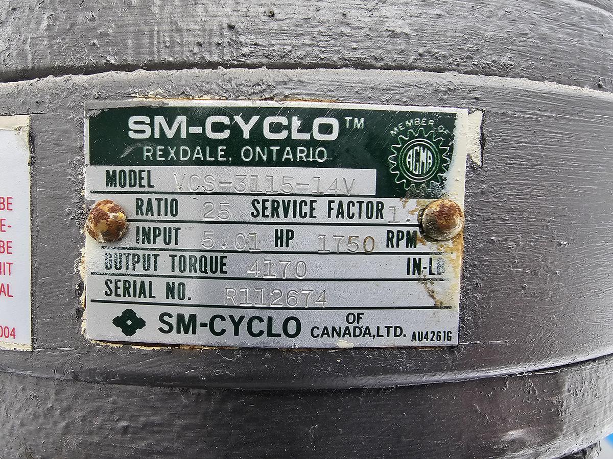 Used Used 80 Gallon Tank, 304 Stainless Steel , With Mixer (Fixed & Rotating Blades)