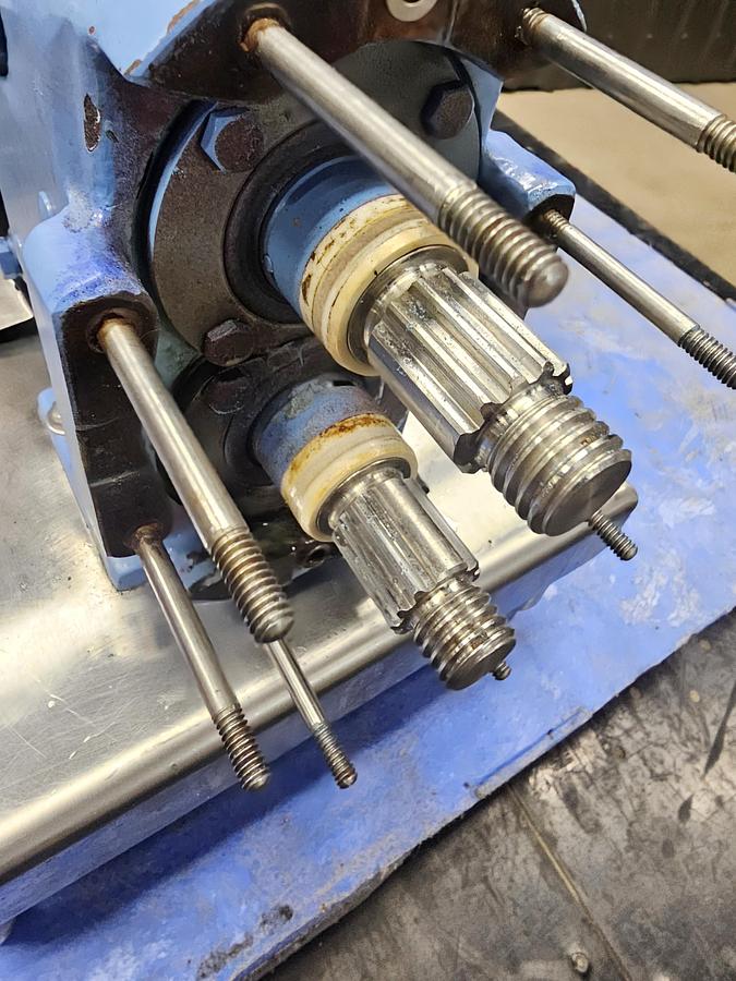 Used Aaron Posnik Connecticut - Lot 104 - Waukesha Pump