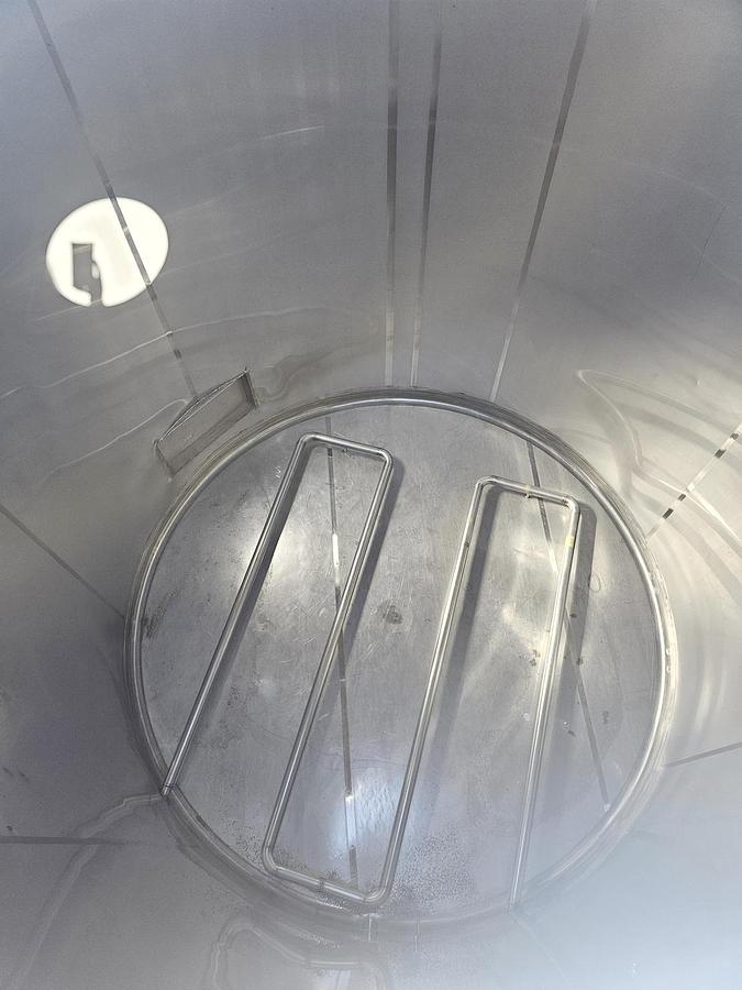 Used Used 5000 Gallon Tank, Stainless Steel