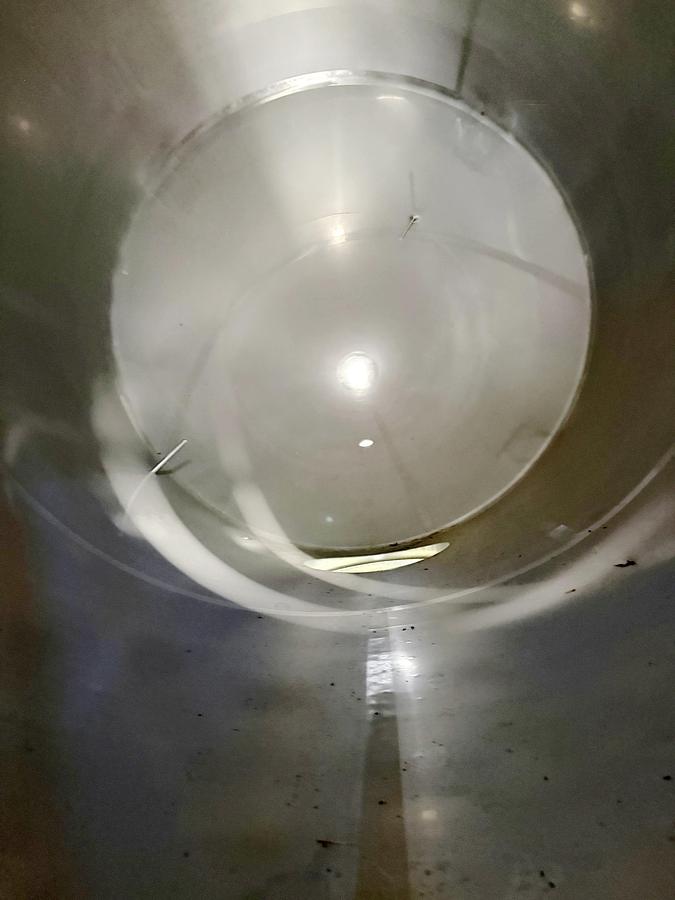 Used Used 2480 Gallon Jacketed Tank, 304 Stainless Steel