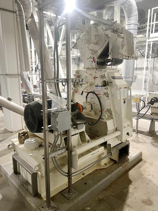 Used Used CPM Roskamp Champion 40 HP Hammermill, With Rotary Feeder